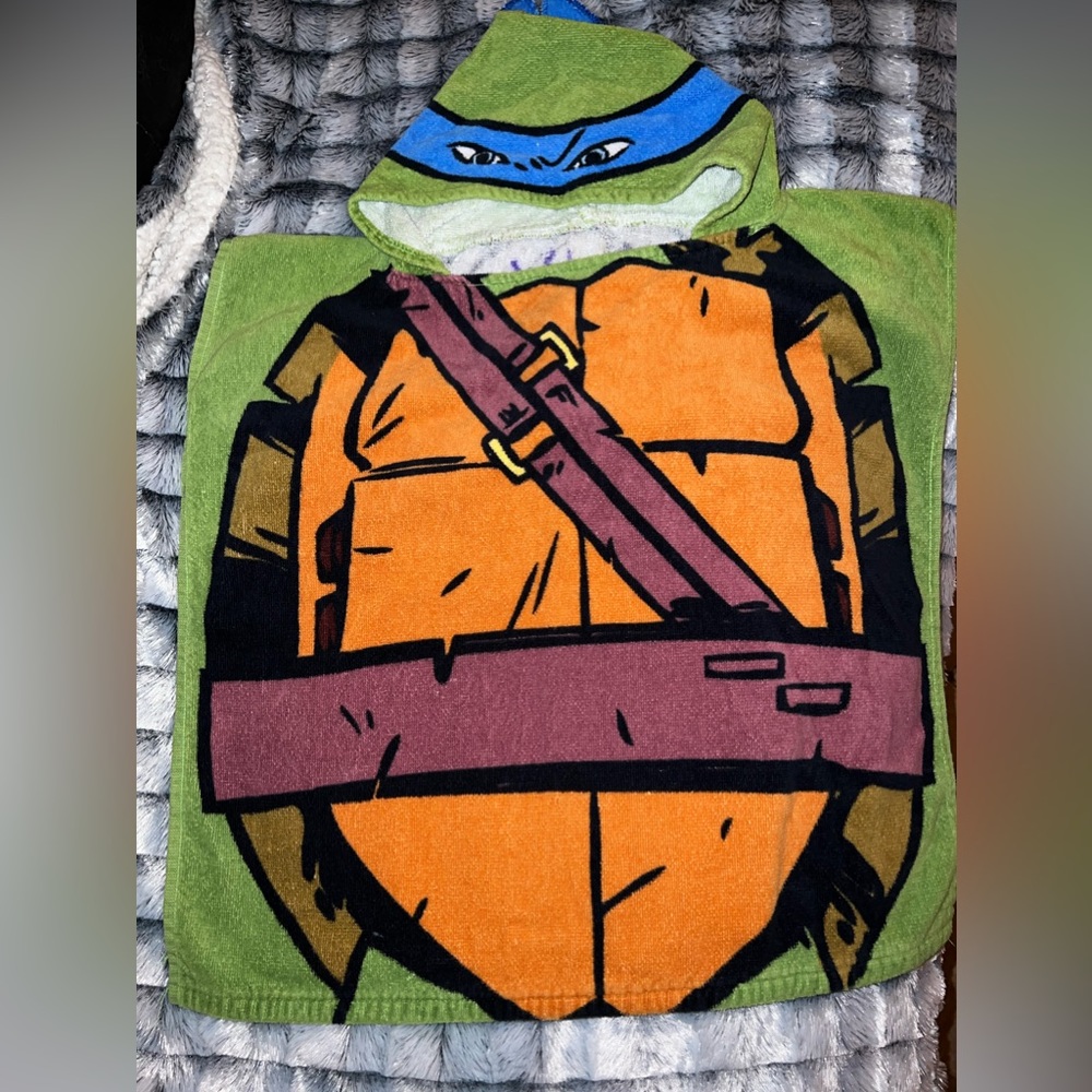 Nickelodeon Teenage Mutant Ninja Turtles TMNT Leonardo Hooded Towel Costume